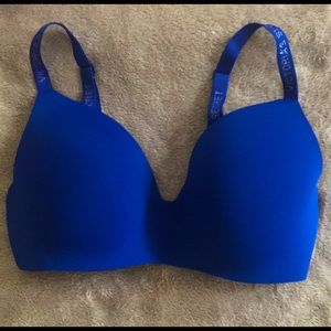 Victoria secret wire free bra, 36dd